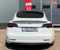 Белый Тесла Модель 3, объемом двигателя 0 л и пробегом 140 тыс. км за 22999 $, фото 7 на Automoto.ua