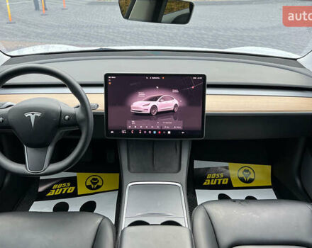 Білий Тесла Модель 3, об'ємом двигуна 0 л та пробігом 33 тис. км за 21300 $, фото 11 на Automoto.ua
