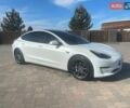 Белый Тесла Модель 3, объемом двигателя 0 л и пробегом 142 тыс. км за 22900 $, фото 10 на Automoto.ua