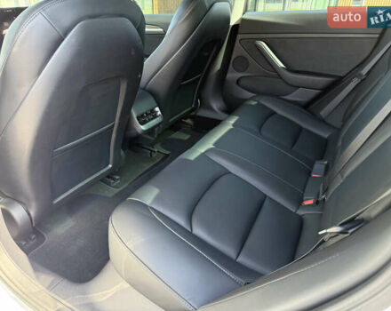 Белый Тесла Модель 3, объемом двигателя 0 л и пробегом 13 тыс. км за 23500 $, фото 18 на Automoto.ua