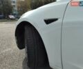 Белый Тесла Модель 3, объемом двигателя 0 л и пробегом 180 тыс. км за 20200 $, фото 20 на Automoto.ua