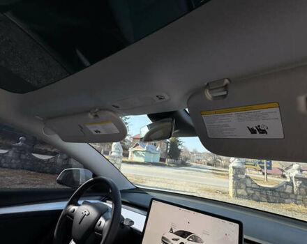 Білий Тесла Модель 3, об'ємом двигуна 0 л та пробігом 47 тис. км за 21500 $, фото 31 на Automoto.ua