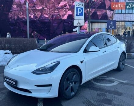 Білий Тесла Модель 3, об'ємом двигуна 0 л та пробігом 102 тис. км за 26490 $, фото 3 на Automoto.ua
