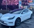 Білий Тесла Модель 3, об'ємом двигуна 0 л та пробігом 102 тис. км за 26490 $, фото 3 на Automoto.ua