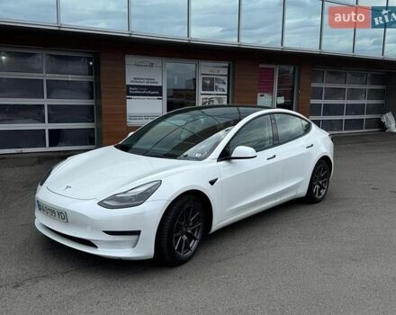 Белый Тесла Модель 3, объемом двигателя 0 л и пробегом 58 тыс. км за 19000 $, фото 15 на Automoto.ua