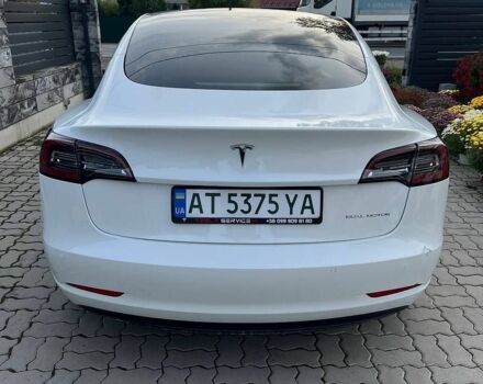 Білий Тесла Модель 3, об'ємом двигуна 0 л та пробігом 69 тис. км за 17000 $, фото 8 на Automoto.ua
