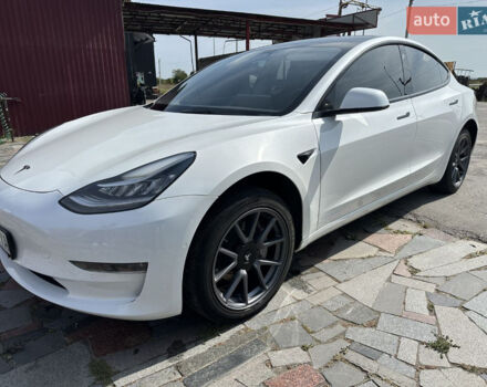 Білий Тесла Модель 3, об'ємом двигуна 0 л та пробігом 79 тис. км за 21000 $, фото 5 на Automoto.ua