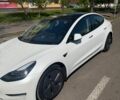 Білий Тесла Модель 3, об'ємом двигуна 0 л та пробігом 94 тис. км за 25500 $, фото 2 на Automoto.ua