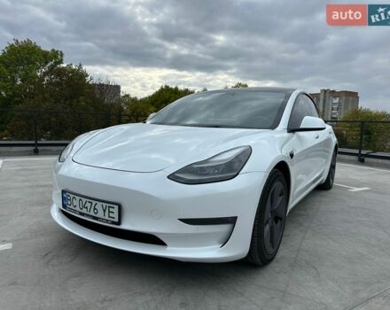 Белый Тесла Модель 3, объемом двигателя 0 л и пробегом 91 тыс. км за 18800 $, фото 2 на Automoto.ua