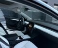 Білий Тесла Модель 3, об'ємом двигуна 0 л та пробігом 149 тис. км за 17200 $, фото 16 на Automoto.ua