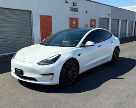 Білий Тесла Модель 3, об'ємом двигуна 0 л та пробігом 15 тис. км за 7925 $, фото 2 на Automoto.ua