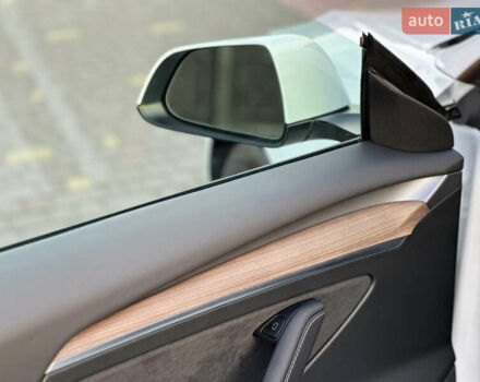 Белый Тесла Модель 3, объемом двигателя 0 л и пробегом 1 тыс. км за 37999 $, фото 62 на Automoto.ua