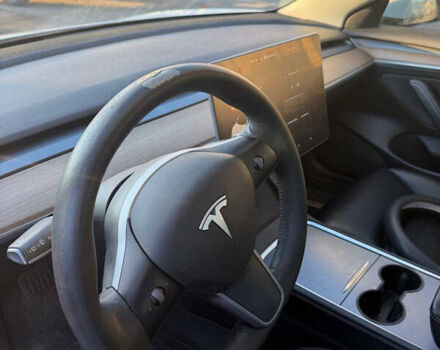 Білий Тесла Модель 3, об'ємом двигуна 0 л та пробігом 97 тис. км за 16700 $, фото 17 на Automoto.ua