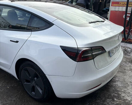 Білий Тесла Модель 3, об'ємом двигуна 0 л та пробігом 58 тис. км за 21000 $, фото 4 на Automoto.ua