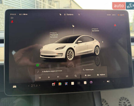 Белый Тесла Модель 3, объемом двигателя 0 л и пробегом 214 тыс. км за 16300 $, фото 12 на Automoto.ua