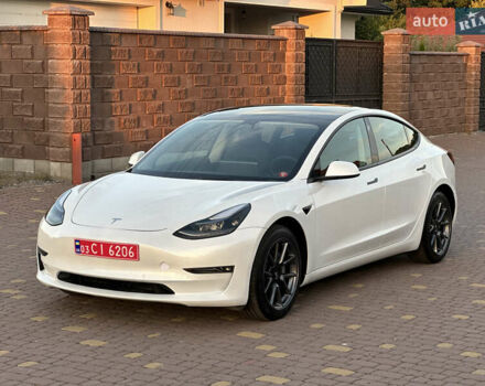 Белый Тесла Модель 3, объемом двигателя 0 л и пробегом 1 тыс. км за 37999 $, фото 14 на Automoto.ua