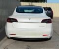 Білий Тесла Модель 3, об'ємом двигуна 0 л та пробігом 15 тис. км за 9869 $, фото 5 на Automoto.ua
