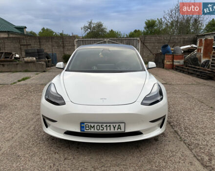 Белый Тесла Модель 3, объемом двигателя 0 л и пробегом 33 тыс. км за 27000 $, фото 2 на Automoto.ua