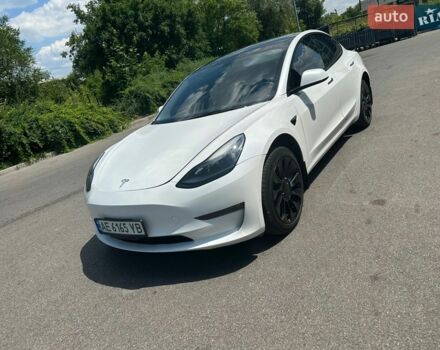 Белый Тесла Модель 3, объемом двигателя 0 л и пробегом 60 тыс. км за 22000 $, фото 42 на Automoto.ua