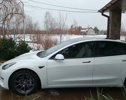 Білий Тесла Модель 3, об'ємом двигуна 0 л та пробігом 84 тис. км за 19900 $, фото 4 на Automoto.ua