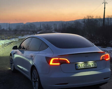 Белый Тесла Модель 3, объемом двигателя 0 л и пробегом 67 тыс. км за 18900 $, фото 7 на Automoto.ua