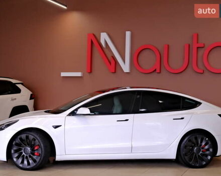 Білий Тесла Модель 3, об'ємом двигуна 0 л та пробігом 60 тис. км за 22900 $, фото 11 на Automoto.ua