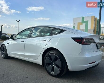 Білий Тесла Модель 3, об'ємом двигуна 0 л та пробігом 80 тис. км за 23500 $, фото 7 на Automoto.ua