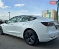 Білий Тесла Модель 3, об'ємом двигуна 0 л та пробігом 80 тис. км за 23500 $, фото 7 на Automoto.ua