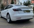 Белый Тесла Модель 3, объемом двигателя 0 л и пробегом 49 тыс. км за 30600 $, фото 4 на Automoto.ua