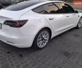 Белый Тесла Модель 3, объемом двигателя 0 л и пробегом 148 тыс. км за 16000 $, фото 3 на Automoto.ua