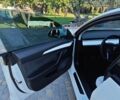 Белый Тесла Модель 3, объемом двигателя 0 л и пробегом 95 тыс. км за 18700 $, фото 33 на Automoto.ua