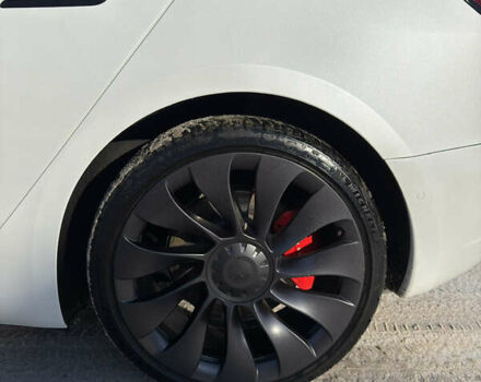 Белый Тесла Модель 3, объемом двигателя 0 л и пробегом 55 тыс. км за 24900 $, фото 8 на Automoto.ua