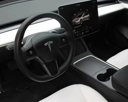 Белый Тесла Модель 3, объемом двигателя 0 л и пробегом 29 тыс. км за 9100 $, фото 8 на Automoto.ua