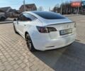 Белый Тесла Модель 3, объемом двигателя 0 л и пробегом 45 тыс. км за 24400 $, фото 2 на Automoto.ua