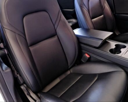 Білий Тесла Модель 3, об'ємом двигуна 0 л та пробігом 60 тис. км за 19000 $, фото 7 на Automoto.ua