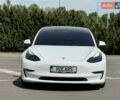 Белый Тесла Модель 3, объемом двигателя 0 л и пробегом 39 тыс. км за 24500 $, фото 5 на Automoto.ua