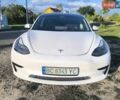 Білий Тесла Модель 3, об'ємом двигуна 0 л та пробігом 130 тис. км за 19700 $, фото 3 на Automoto.ua