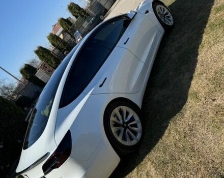 Білий Тесла Модель 3, об'ємом двигуна 0 л та пробігом 65 тис. км за 21000 $, фото 4 на Automoto.ua