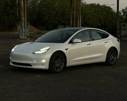 Тесла Модель 3 2022 у Кривому Розі на Automoto.ua Білий Тесла Модель 3, об'ємом двигуна 0 л та пробігом 144 тис. км за 18000 $, фото 10 на Automoto.ua