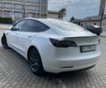 Білий Тесла Модель 3, об'ємом двигуна 0 л та пробігом 40 тис. км за 19500 $, фото 6 на Automoto.ua
