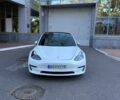 Белый Тесла Модель 3, объемом двигателя 0 л и пробегом 121 тыс. км за 18500 $, фото 2 на Automoto.ua