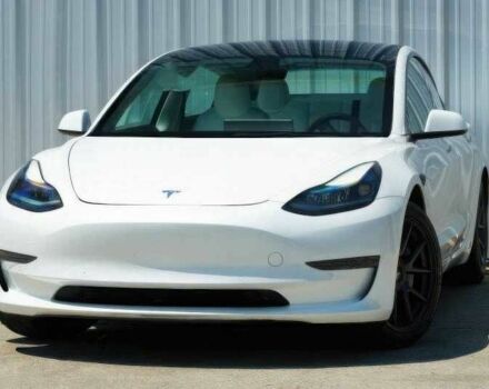 Білий Тесла Модель 3, об'ємом двигуна 0 л та пробігом 44 тис. км за 9900 $, фото 1 на Automoto.ua