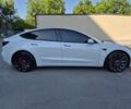 Білий Тесла Модель 3, об'ємом двигуна 0 л та пробігом 49 тис. км за 23800 $, фото 6 на Automoto.ua