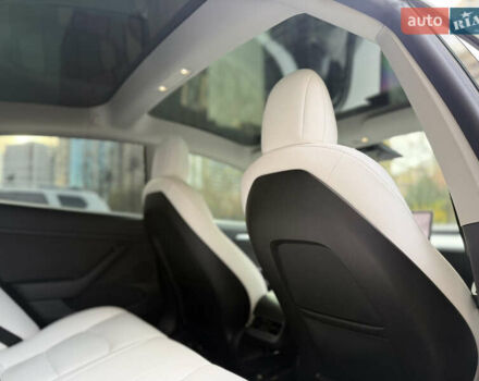 Белый Тесла Модель 3, объемом двигателя 0 л и пробегом 60 тыс. км за 22900 $, фото 9 на Automoto.ua