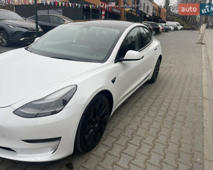 Белый Тесла Модель 3, объемом двигателя 0 л и пробегом 95 тыс. км за 22500 $, фото 12 на Automoto.ua