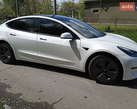 Белый Тесла Модель 3, объемом двигателя 0 л и пробегом 40 тыс. км за 22500 $, фото 15 на Automoto.ua