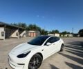 Білий Тесла Модель 3, об'ємом двигуна 0 л та пробігом 112 тис. км за 21000 $, фото 15 на Automoto.ua