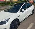 Белый Тесла Модель 3, объемом двигателя 0 л и пробегом 94 тыс. км за 25500 $, фото 2 на Automoto.ua