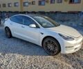 Белый Тесла Модель 3, объемом двигателя 0 л и пробегом 70 тыс. км за 5500 $, фото 3 на Automoto.ua