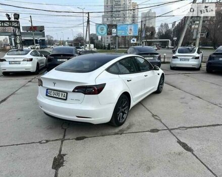 Белый Тесла Модель 3, объемом двигателя 0 л и пробегом 15 тыс. км за 28000 $, фото 7 на Automoto.ua